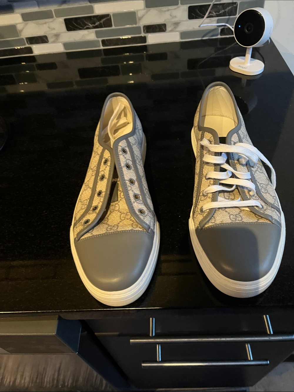 Gucci Women's Gray Logo Low-Top Sneakers